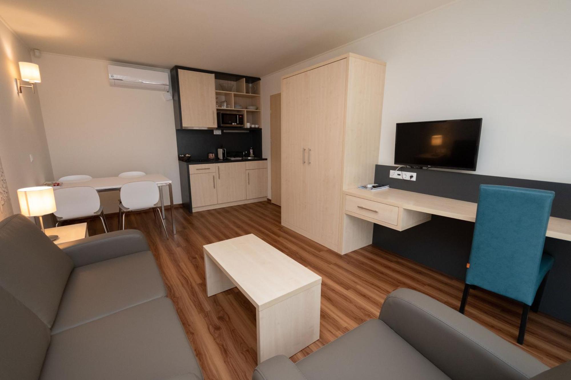 Appartement A Mi Hazunk à Gyenesdiás Extérieur photo
